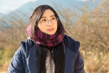 土村芳扮する鳥羽美波。