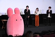 TVアニメ「地縛少年花子くん」先行上映会より、もっけとキャスト一同。
