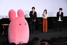 TVアニメ「地縛少年花子くん」先行上映会より、もっけとキャスト一同。