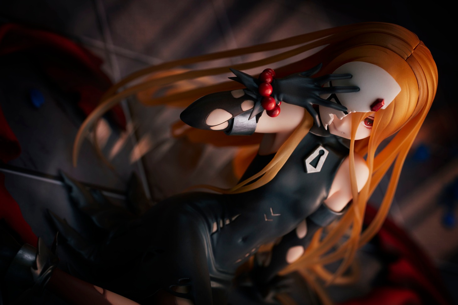 「イビルアイ」