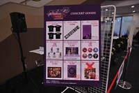 会場で販売されたグッズ。事後通販も受け付けている。