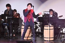 メフィスト役の高橋広樹。