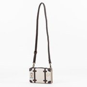 ロシアモデルのショルダーマルチケース。