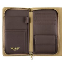 アメリカモデルのショルダーマルチケース。