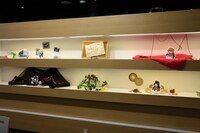 「『スレイヤーズ』～かふぇ 竜越亭（どらまたてい）」店内の様子。