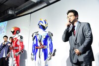 TVアニメ「トミカ絆合体 アースグランナー」製作発表会の様子。