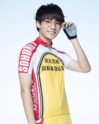 糠信泰州扮する小野田坂道。