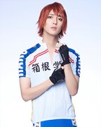 富永勇也扮する葦木場拓斗。