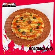 「インフェルノヴォルケーノマルゲリータメガマックスピザ ～タワレコカフェスペシャル～」。辛さは3段階から選べる。