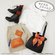 デイリーバッグやポーチの使用イメージ。