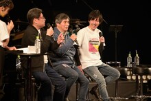 左から今石洋之監督、中島かずき、澤野弘之。
