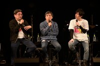 左から今石洋之監督、中島かずき、澤野弘之。