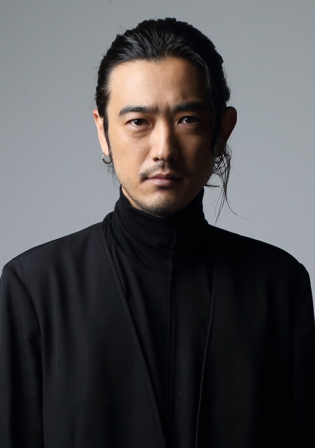 ゴウヒン役の谷口賢志。