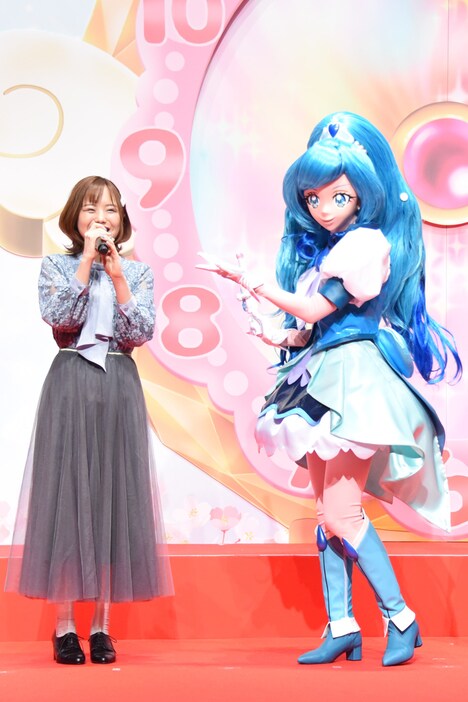 依田菜津、キュアフォンテーヌ。