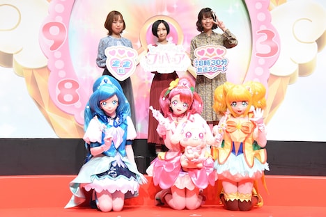 上段左から依田菜津、悠木碧、河野ひより、下段左からキュアフォンテーヌ、キュアグレース、キュアスパークル。