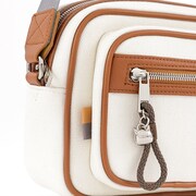 ショルダーバッグ