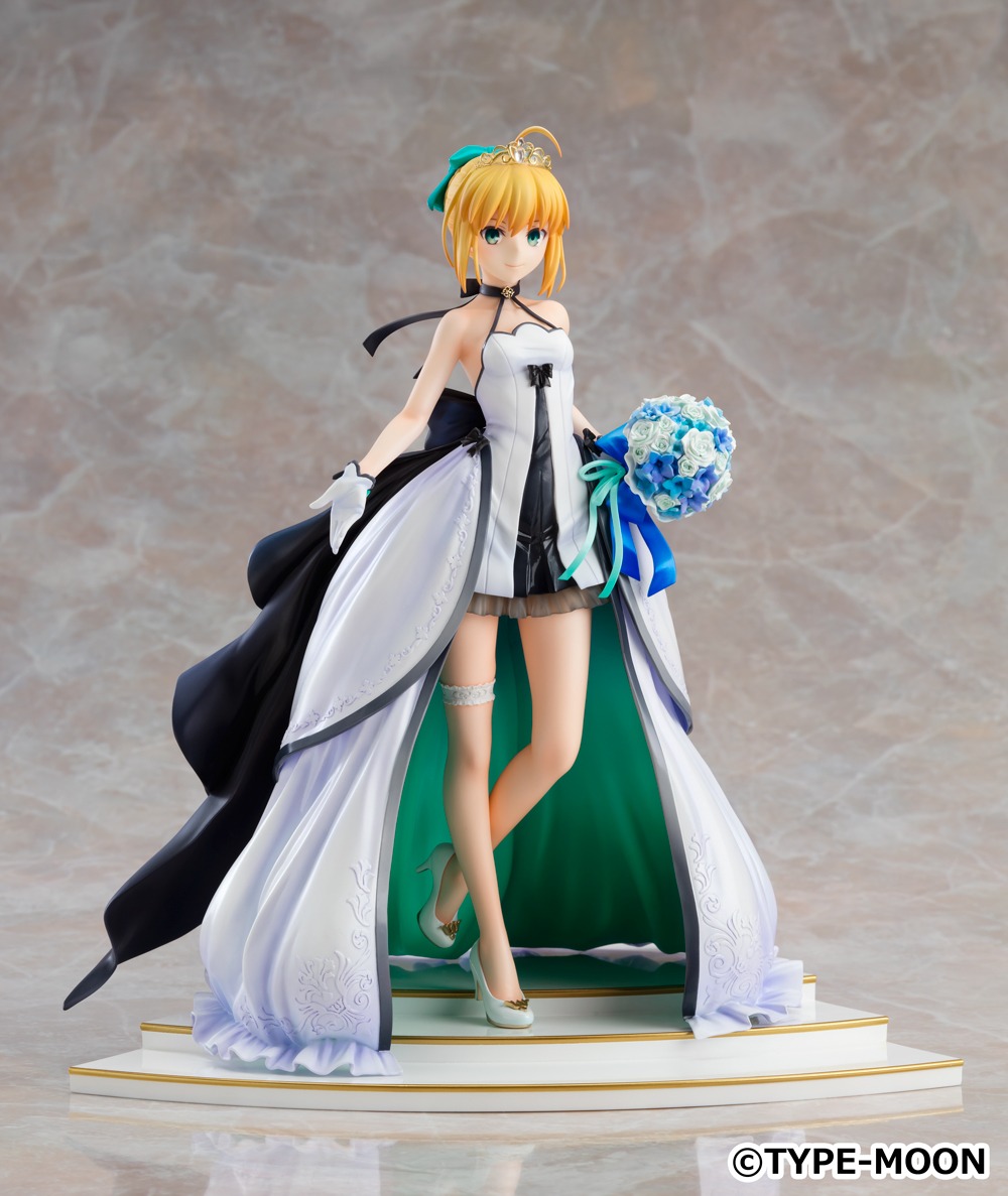 「セイバー ～15th Celebration Dress Ver.～」