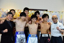 前列左から喜安浩平、滝澤諒、後藤恭路、松田凌、高木渉。後列左から塩田康平、滝川広大、高橋奎仁。