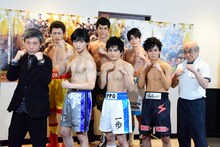 前列左から喜安浩平、滝澤諒、後藤恭路、松田凌、高木渉。後列左から塩田康平、滝川広大、高橋奎仁。