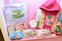 「おねがいマイメロディ」展示の様子。