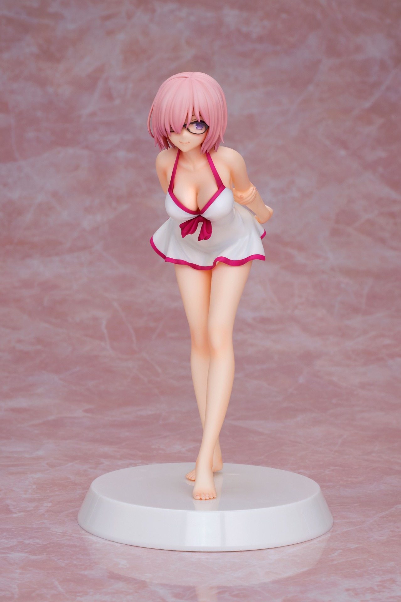 「Fate/Grand Order マシュ・キリエライト[Summer Queens] 1/8 完成品フィギュア」