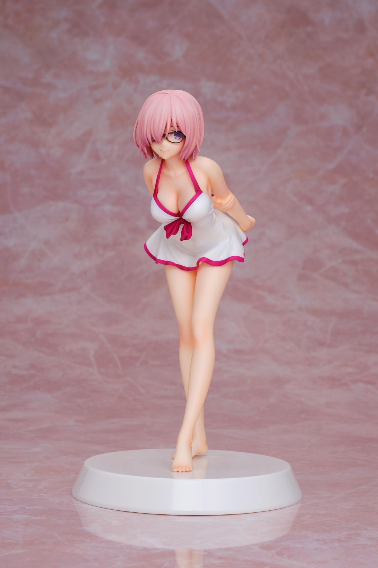 「Fate/Grand Order マシュ・キリエライト[Summer Queens] 1/8 完成品フィギュア」