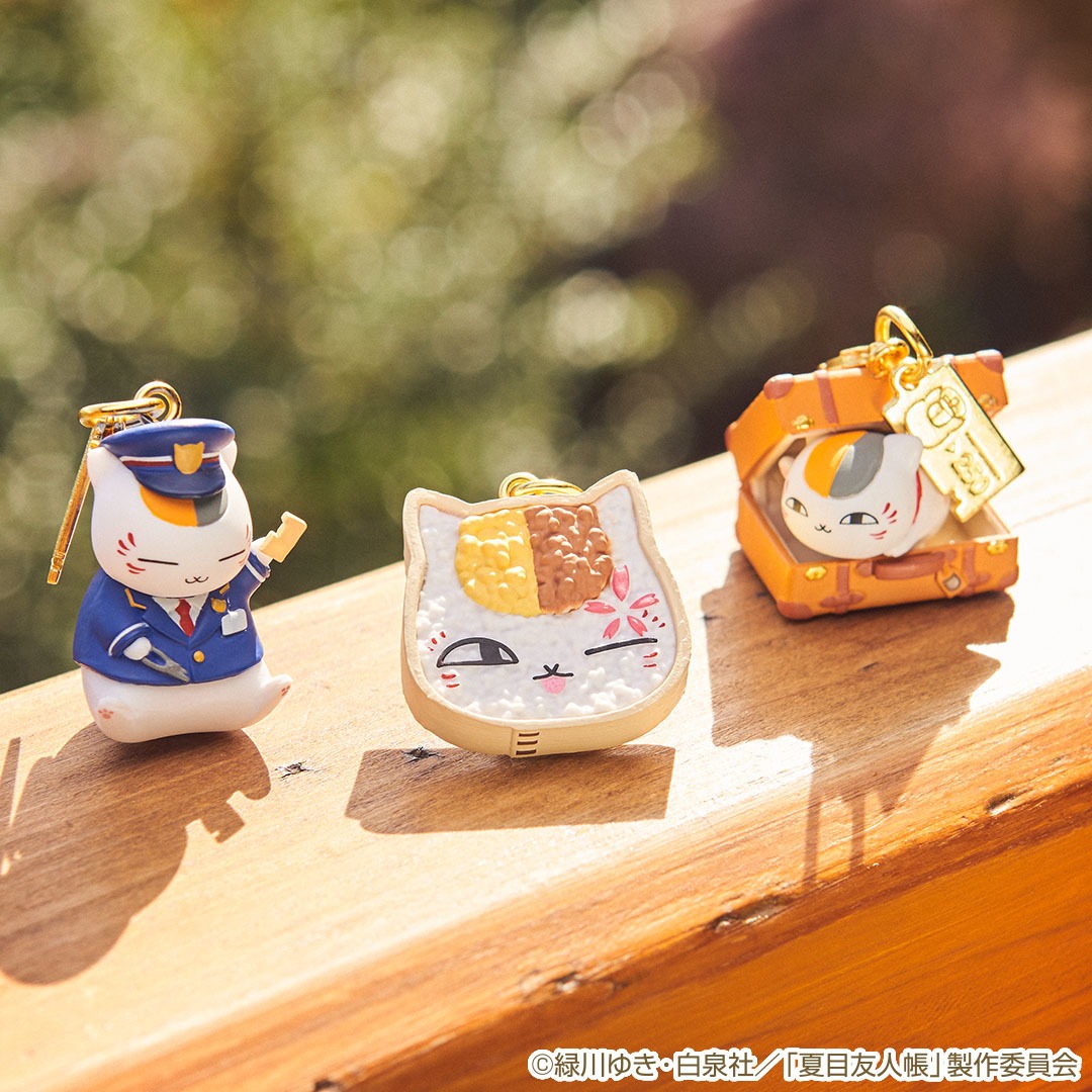 H賞の「春旅チャーム」。