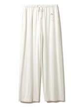 さくらももこの原画をモチーフにしたパンツ（オフホワイト）。