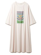 さくらももこの原画をモチーフにしたワンピース（ピンク）。