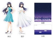 桜島麻衣、牧之原翔子のクリアスタンド。