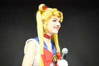 セーラームーン／月野うさぎに扮するエフゲニア・メドベージェワ。