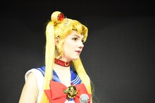 セーラームーン／月野うさぎに扮するエフゲニア・メドベージェワ。