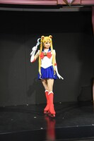 セーラームーン／月野うさぎに扮するエフゲニア・メドベージェワ。