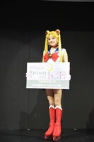 セーラームーン／月野うさぎに扮するエフゲニア・メドベージェワ。