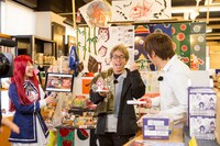 「ロンブー淳のゾンビランドサガ聖地巡礼ツアー」、唐津市ふるさと会館アルピノでの様子。