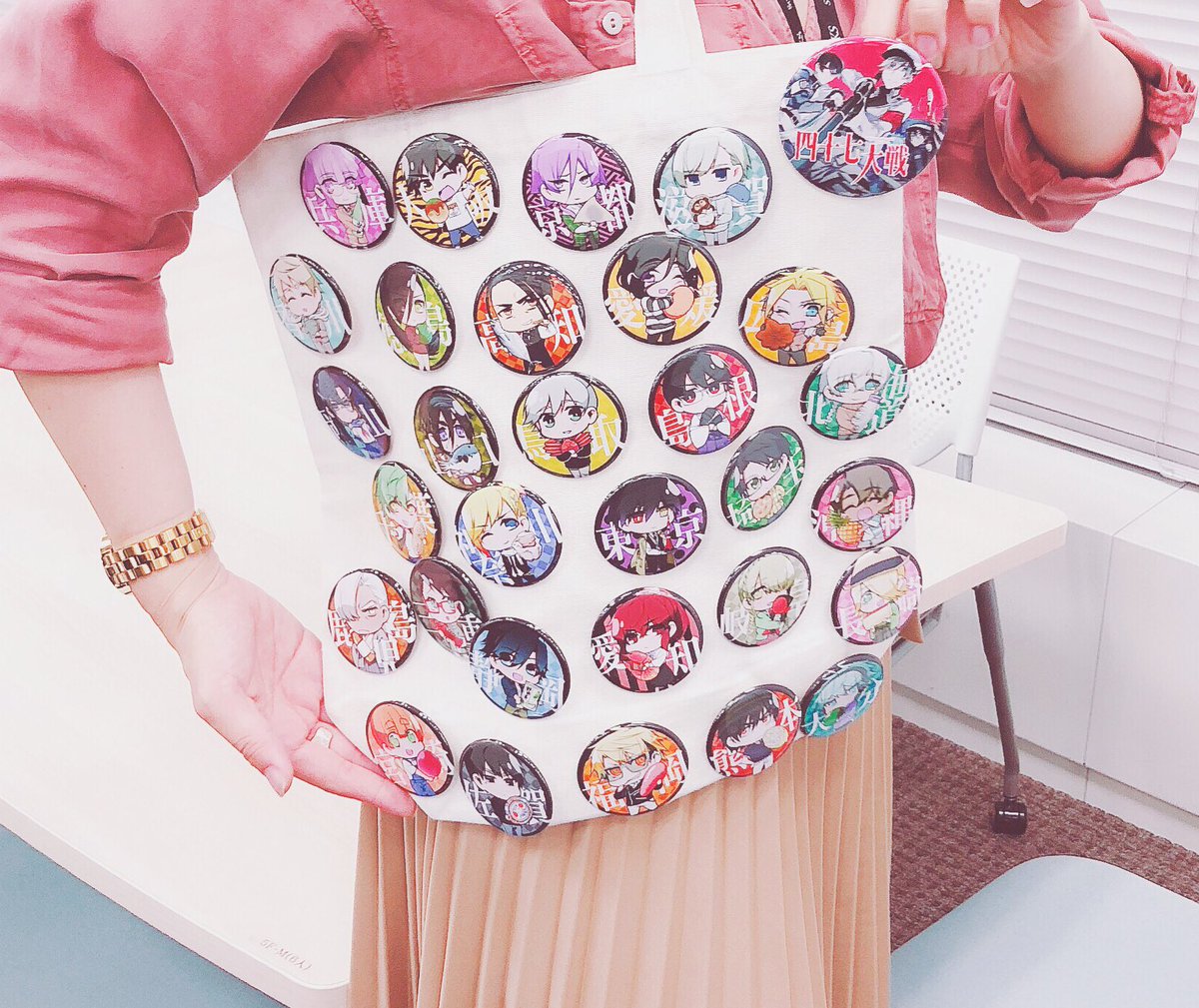 「コレクション缶バッジ」