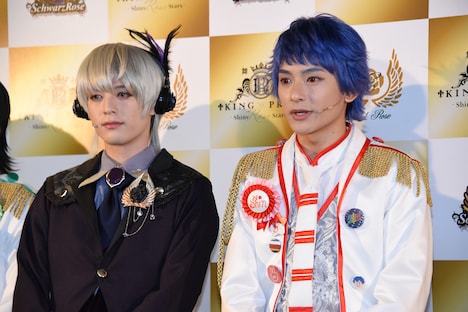 左から横田龍儀、橋本祥平。