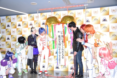 舞台「KING OF PRISM -Shiny Rose Stars-」会見の様子。