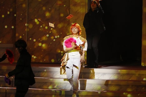 村上喜紀扮する十王院カケル。