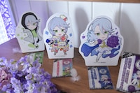 店内に飾られたミニキャラパネル。