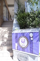 AMO CAFE原宿店入口