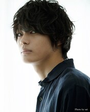 熊田天佑役の神尾楓珠。