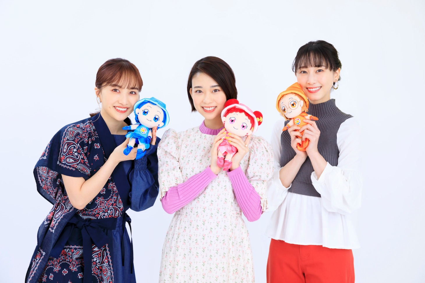 左から百田夏菜子、森川葵、松井玲奈。