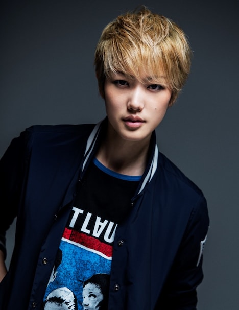 七海ひろき(鳩波彩愛役)