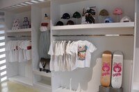 「りぼんのおみせ in Tokyo」の様子。