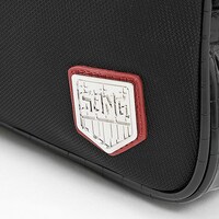 「雪音 クリス モデル リュック」