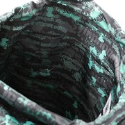 「暁 切歌 モデル リュック」