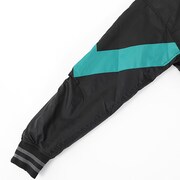 「暁 切歌 モデル ブルゾン」