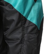 「暁 切歌 モデル ブルゾン」