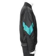 「暁 切歌 モデル ブルゾン」